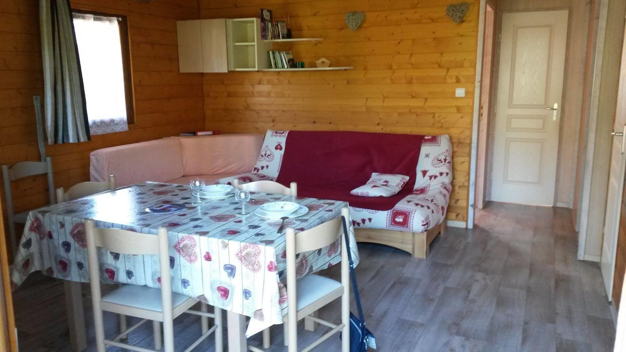 Chalets Du Lac Arcizans-Avant Exterior foto